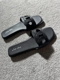 Slip on flat sliders black