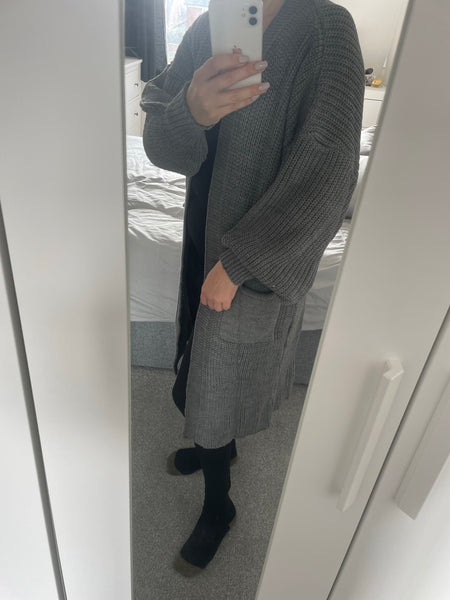Long knitted cardigan