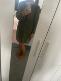 Long sleeve pleated necklace dress