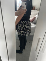 Daisy chiffon hem top